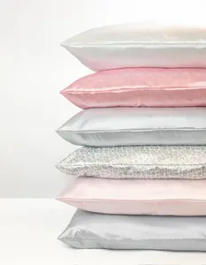 Printed Silky Satin Pillowcase - Soft and Elegant Design, Ideal for Home Decor, Versatile for Various Uses