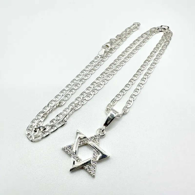 “Star of David 925 Sterling Silver Pendant with 22-Inch Marine Chain”