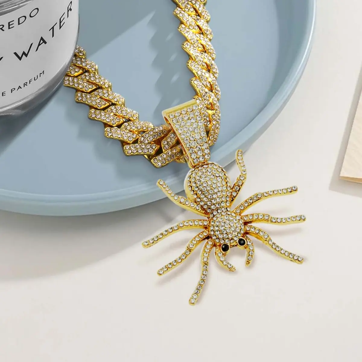 Hip Hop Spider Pendant Necklace with Accented Cuban Chain Unisex Jewelry for Men Women Edgy Insect Design for Daily Wear or Gift Giving