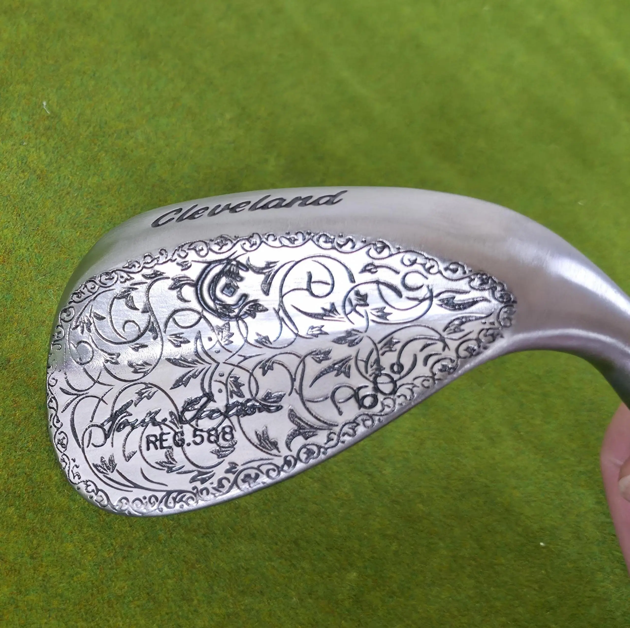 Custom Engraved Cleveland Golf 60-Degree Lob Wedge with Floral Scrollwork Design, Golf Clubs