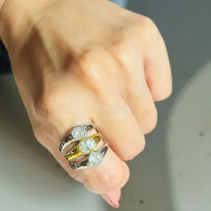 Trio Glow Ring