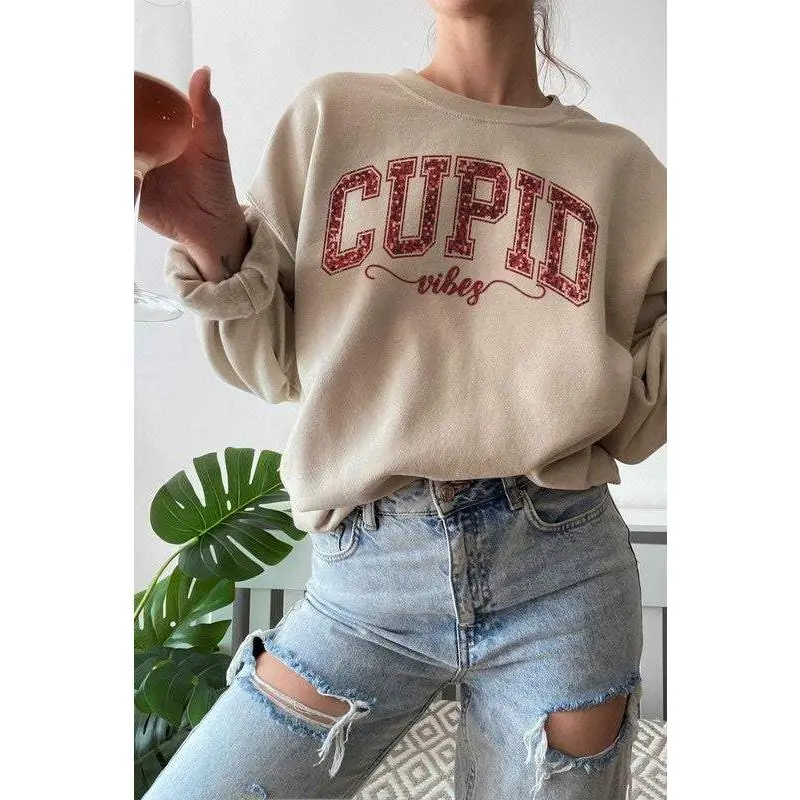 CUPID VIBES GRAPHIC SWEATSHIRT