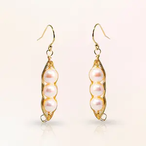 Peas in a Pod Pearl Earrings