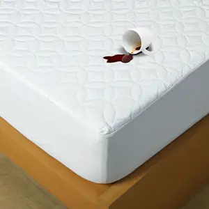 Waterproof Quilted Mattress Protector Noiseless Fitted Mattress Cover With Elastic Band, Twin Full Queen King size Fitted Bed Cover Soft & breathable