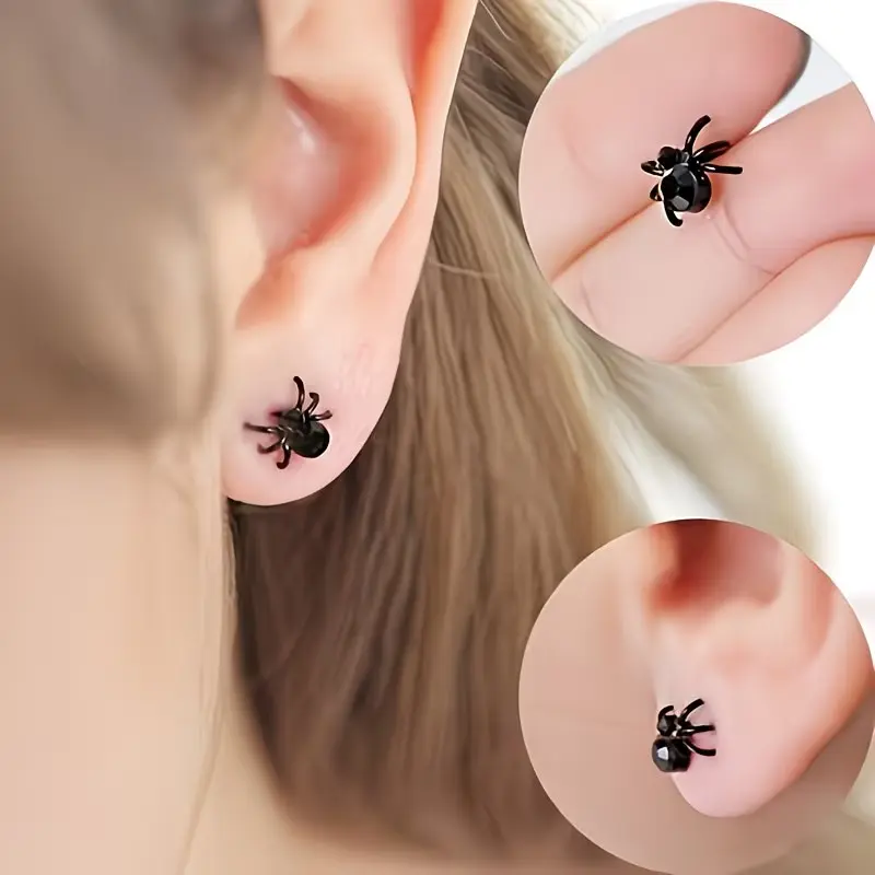 Gothic Spider Stud Earrings, Glossy Black Bug Motif Jewelry for Women, Lightweight Alternative Style Accessories for Daily Wear, Witchcraft Aesthetic, Insects, Female, Glossy Finish, Spider Shape, Small Size