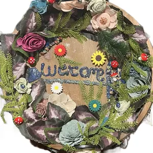 Custom items such as: acrylic nail sets, resin art, resin charms & pendants, jewelry, home decor items, and more All hand-made by me! Decoration Hangable