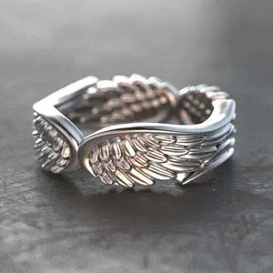 Women's Artificial Gemstone Feather Wing Design Ring - Adjustable Band, Lightweight, Elegant Casual, Ideal for Daily Wear, Meaningful Gift Jewelry