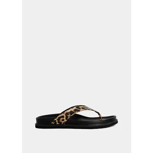 BRISTOL Leopard Print Toe Thong Sandals with Platform Sole Slip-On Design for Summer Comfort