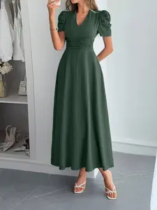 Vacation Style Vneck Bubble Sleeve Waist Cinch Dress, Women's Summer Fashion, Womenswear, Evening Wear Formal Dress Shirred Waist Midi High Waist Fit and Flare A-Line Dress Business Casual Work Church Dress Summer Modest