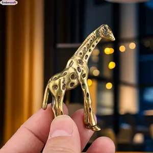 1Pc Artistic Vintage Gold Giraffe Resin Figurine - Handcrafted Lightweight Decorative Ornament, Nordic Style Home Accent, Luxury Office Desk Sculpture