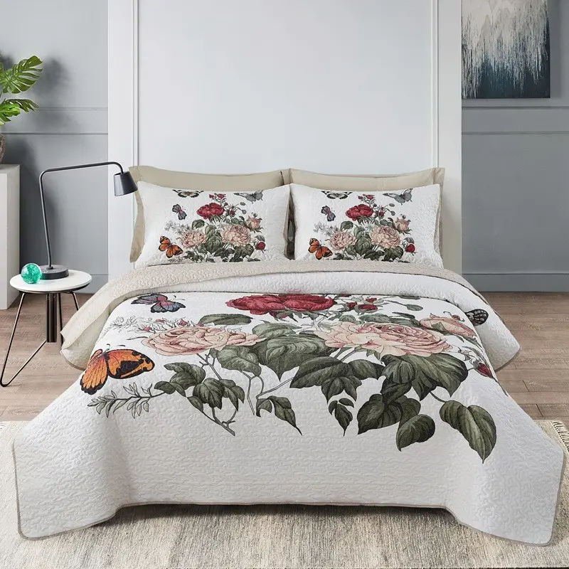 Luxurious Quilted Bedspread Set, Floral Pattern Bed Cover with Pillowcase, Dual-Sided Use, Reversible Quilt Set, Suitable for Queen and King Size Beds, Floral Bedding Set, Decorative Bedding Set