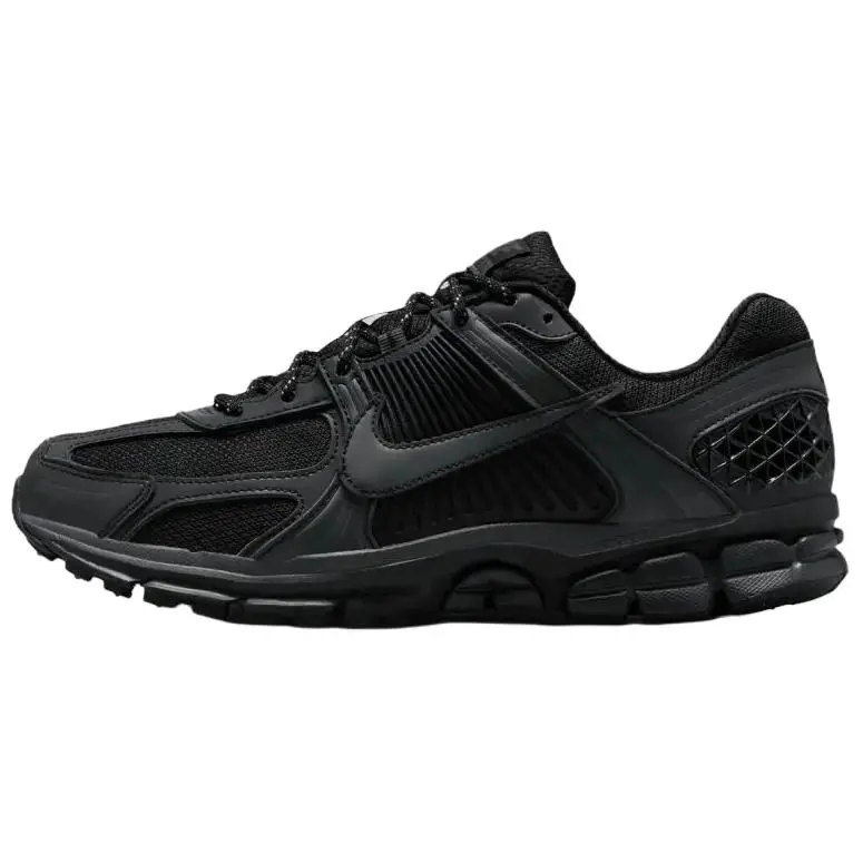 NIKE Men's Air Zoom Vomero 5 'Black Reflective' Road Running Shoes, Lace-up Breathable Mesh with Zoom Air Cushioning and Durable Outsole for Daily Training