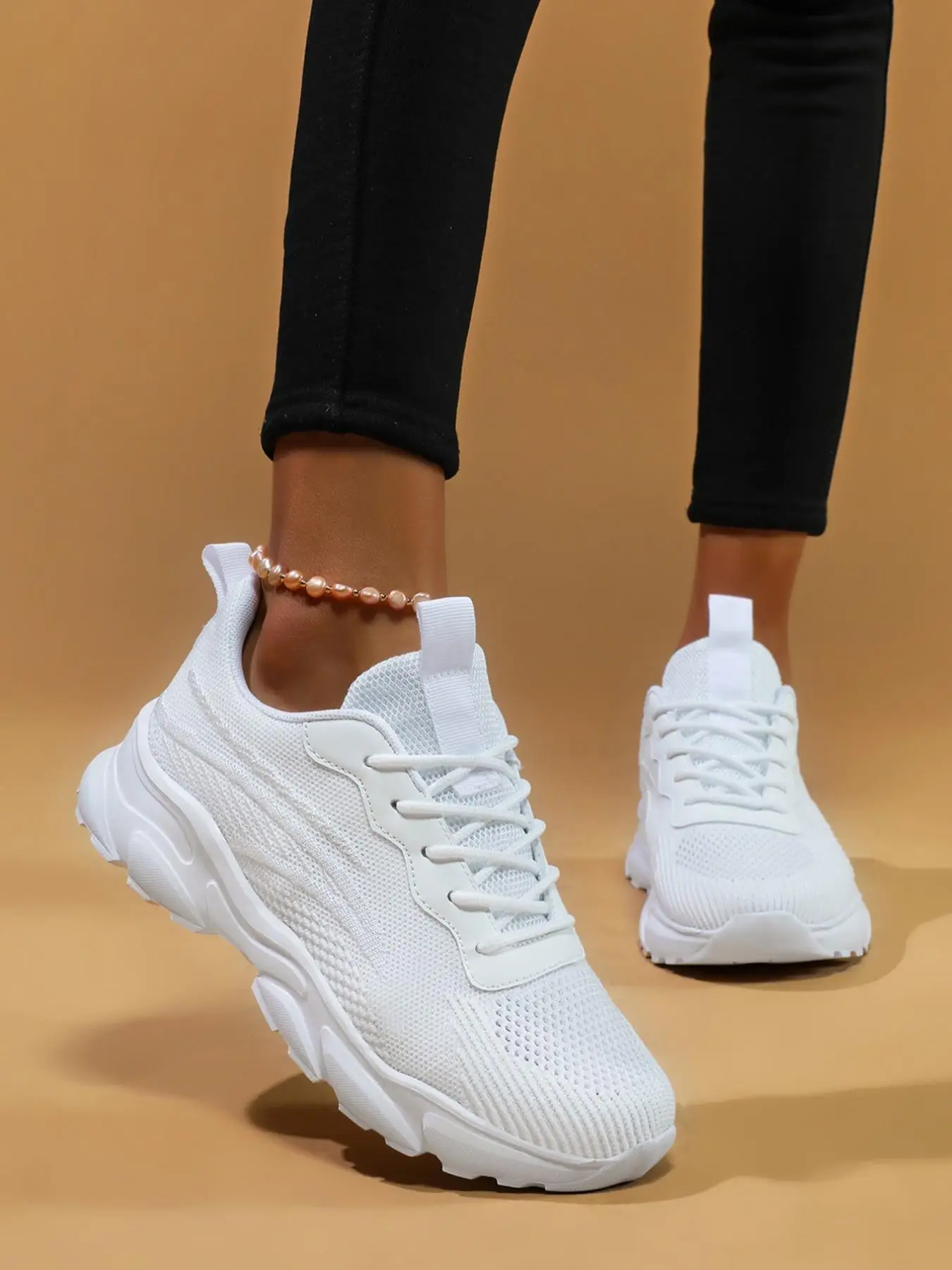 Women's Fashionable Lace Up Low Top Sneakers for Summer, Casual Soft Comfortable Breathable Sports Shoes, Matching Simple Design Plain Round Toe Runni