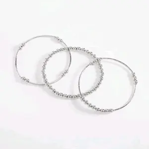 Nice & Bella Platinum plated bracelet with polished spherical beads design