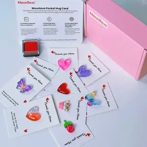 Gifts for Mom, Greeting Card Set Portable Mother's Pocket Hug Gift,10 Tokens Resin items (flowers, crowns), and A fingerprint stamp pad, suitable as a keepsake.An instant Mother's Day keepsake, includingA gift box.