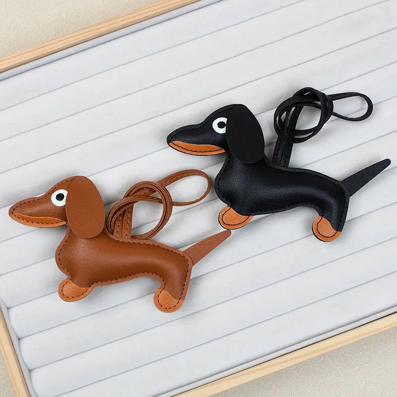 Dachshund Keychain Bag Charm Dog Shaped Cute PU Leather Animal Ornament Puppy Dog Bag Pendant Key Chain Fashion Handmade Gifts for Women Men Y2K Key Holders