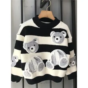 NewKids' 3D Bear & Heart Cutout Sweater - Soft Hypoallergenic, Cozy Long Sleeve Round Neck Sweater for Boys & Girls 3-8 Years, All-Season Wear, Machine Washable, Christmas & Valentine's Day Outfit, Family Matching Clothing