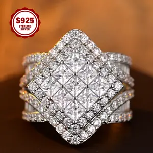 925 sterling silver engagement ring, luxurious full setting of zirconia, suitable for ladies, daily wear, wedding, gift for girlfriend, comes with gift box.