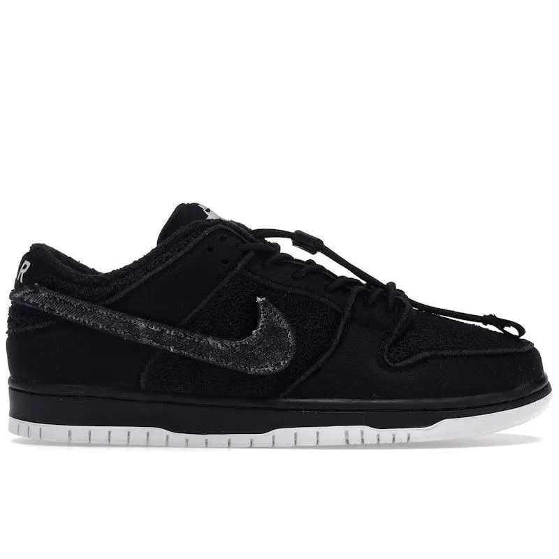 Nike Men's SB Dunk Low Gnarhunters Skateboarding Shoes, from StockX