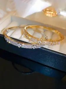 1 pc Classic Cubic Zirconia Inlaid Jewelry, Stackable Bracelet, Fashionable, Perfectly Showcasing Elegant And Party Charm, Ideal Gift