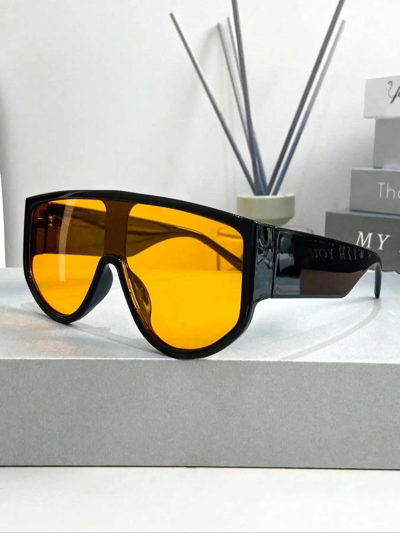 Unisex Vintage Tinted Lens Glasses, Trendy Casual Glasses for Everyday Use, Fashion Accessories for Outdoor Activities, Casual Stylish Glasses