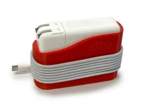 This slēv (Sleeve) power cable organizer is compatible with Apple laptops (2021 models or newer) chargers and cables.