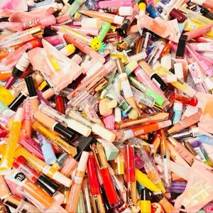 20 Lippie Clearance Bundle READ DESCRIPTION Color Changing Lip Gloss Cosmetic