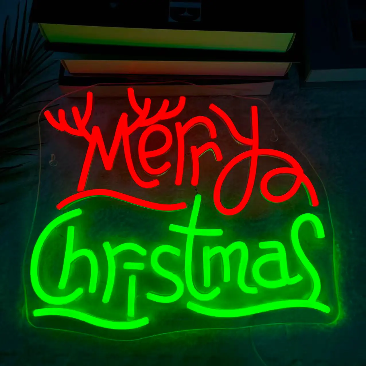 1PCS Christmas Deer Antler Neon Light with Wintergreen Leaf Element, Wall-Mounted LED Decorative Lamp, USB Powered for Living Room, Bedroom, Party