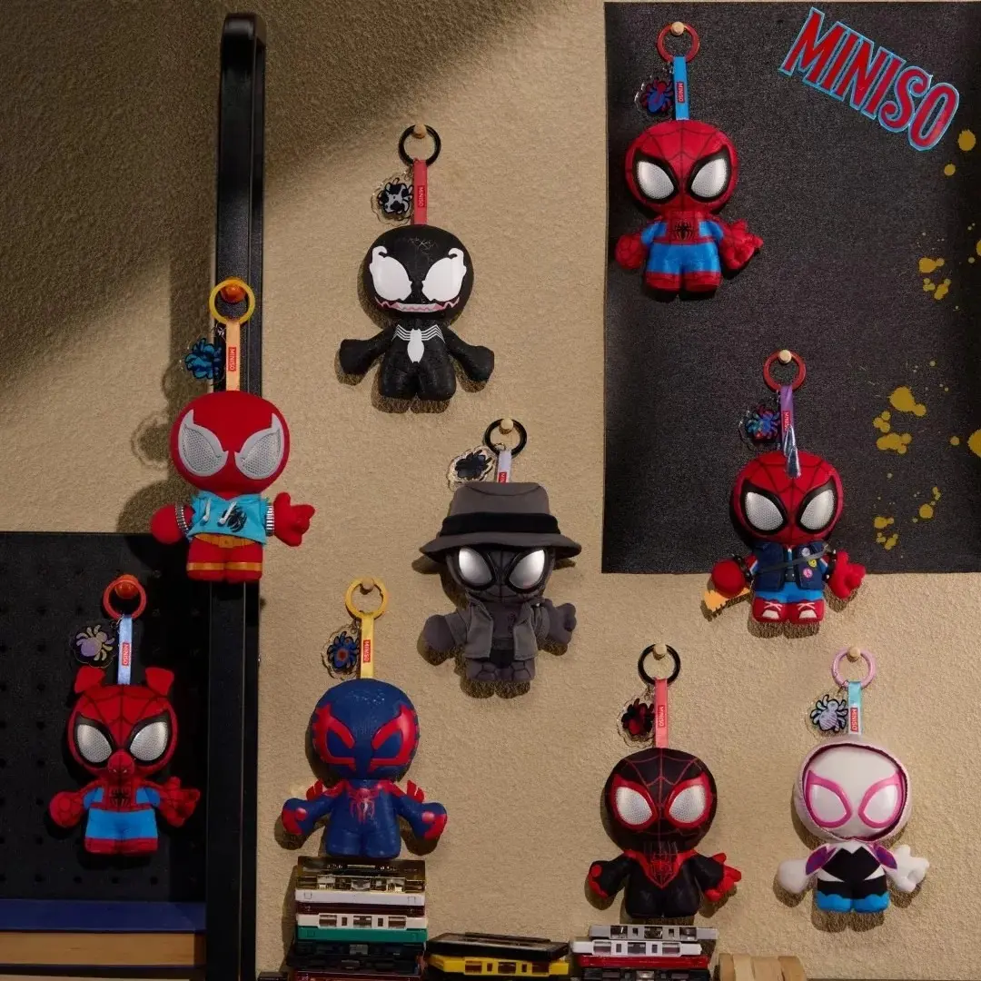 Marvel Spider Sense Spider-Man Mystery Box Viral Action Character Ornament Aesthetic Desk Accent Charming Random Gift For Marvel Fans & Decor Hobbyists