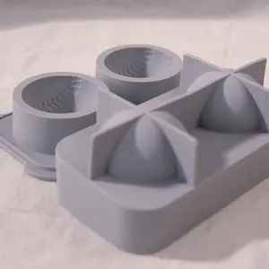 Baseball Ice Mold - Silicone Ice Tray with Circular Compartments for Baseball Themed Cooling Needs Drink Utensils
