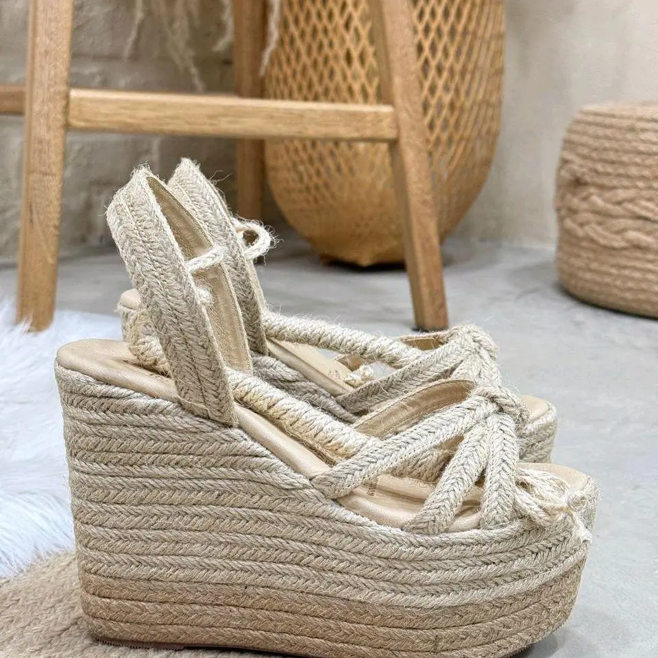 KIKA__ sandalia de plataforma de 12 cm de altura comoda con cordones en su alrededor super comoda Platform Shoe