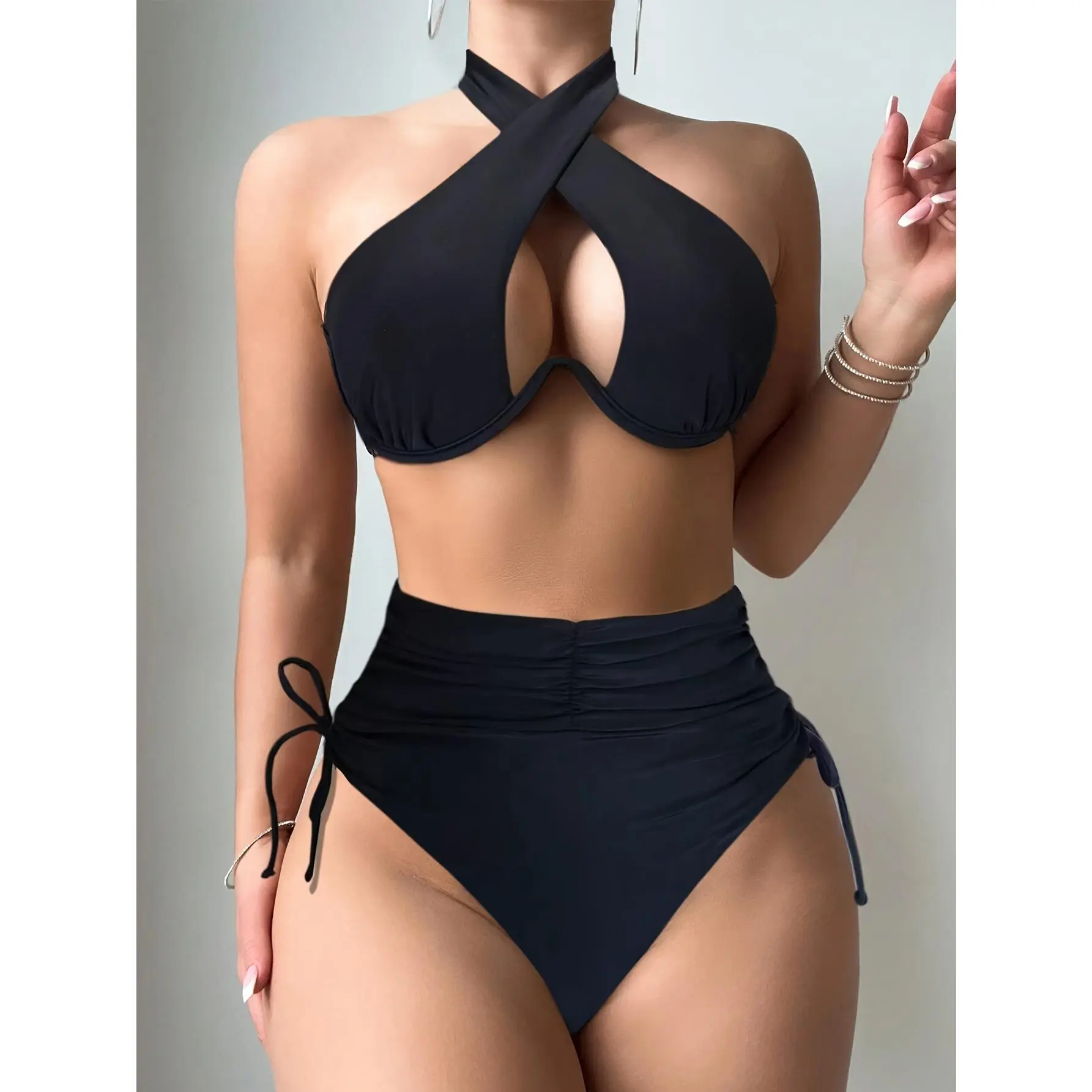 Sexy Steel Ring Neck Swimsuit , Tight Fitting Backless Bikini Set , New European And American