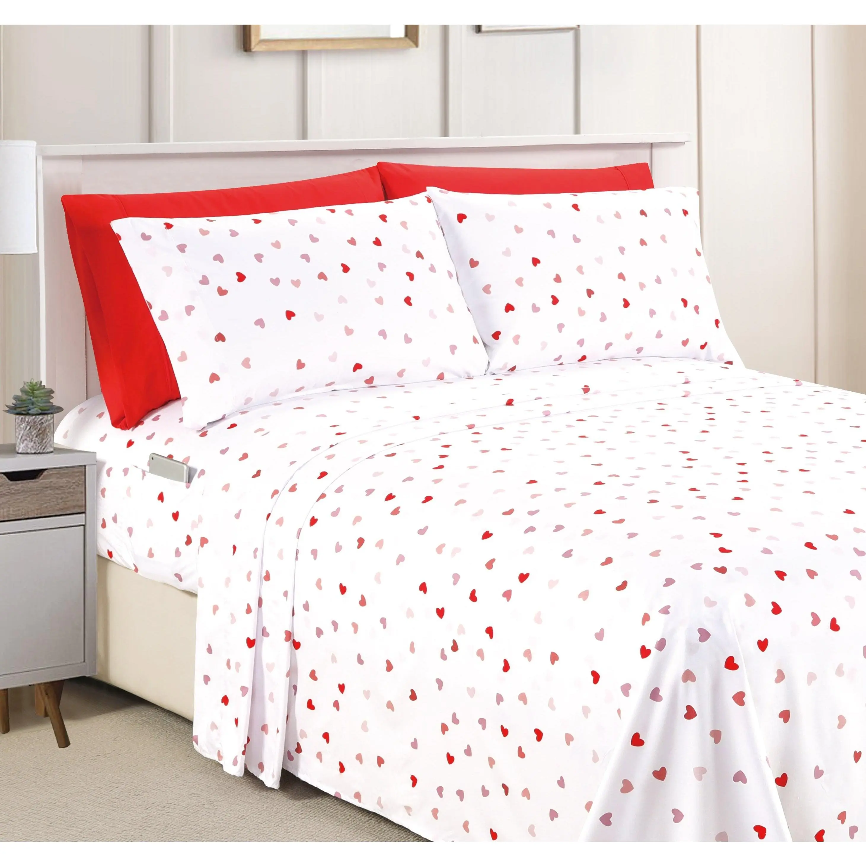 Elegant Comfort 6-Piece Heart Pattern Valentina Sheet Set – Soft Romantic Premium Microfiber Bedding