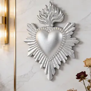 Resin Mini Flame Sacred Heart Ornament, European Style Wall Decor, Multi-Color, Festival Atmosphere, Home, Hotel, Photography Props