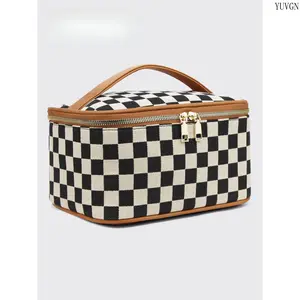 Checkerboard Large-Capacity Cosmetic Bag - Portable Zippered Makeup Organizer, Spacious Waterproof Toiletry Case with Carry Handle for Travel, Gym Use,summerwins