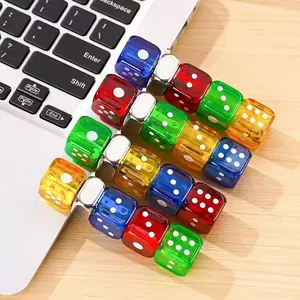 Creative Dice Lighter (without butane) Stress-relieving toy to relieve pressure. Suitable for daily life, kitchen and outdoor activities. Perfect for lighting candles and as a gift for various occasions.