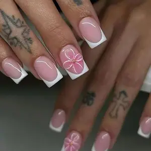 10pcs Elegant Style Pink And White Short Square Press On Nails, 3D Flower Handmade French Fake Nails, Pink Flower Shape, Small Diamond Inlaid In The Flower Center, Elegant Yet Sweet Romance, Suitable For Daily, Dating, Summer Travel, Nails Press Ons