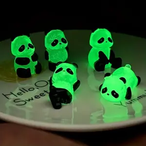 Cute Panda Shaped Luminous Glow in Dark Ornament, 5 Counts Mini Creative Lovely Panda Decoration, Desktop Decor for Home School Dormitory Office