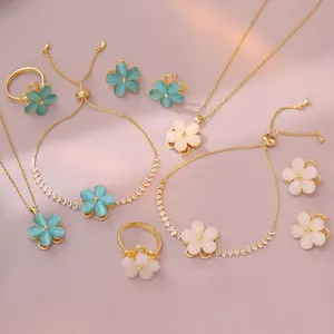 5PCS Flower Jewelry Set, Necklace for Women, Trendy Flower Rotating Earrings, Ring, Necklace, Bracelet with Micro-inlaid Zircon, Choker