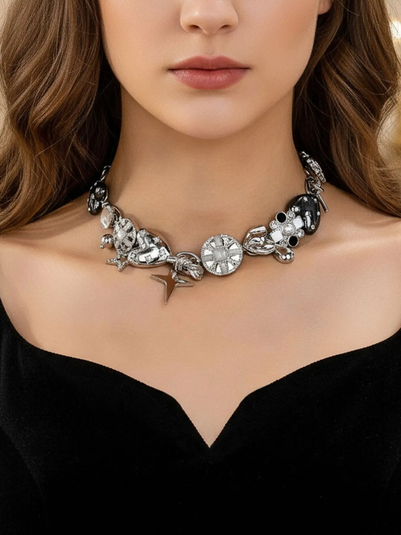 Y2K Punk Style Silver Color, Heart Star Pendant Choker, Charms Necklace, Gothic Streetwear Jewelry for Women, Charm Necklaces, Dangling Charms Necklace, Fashionable Accessory