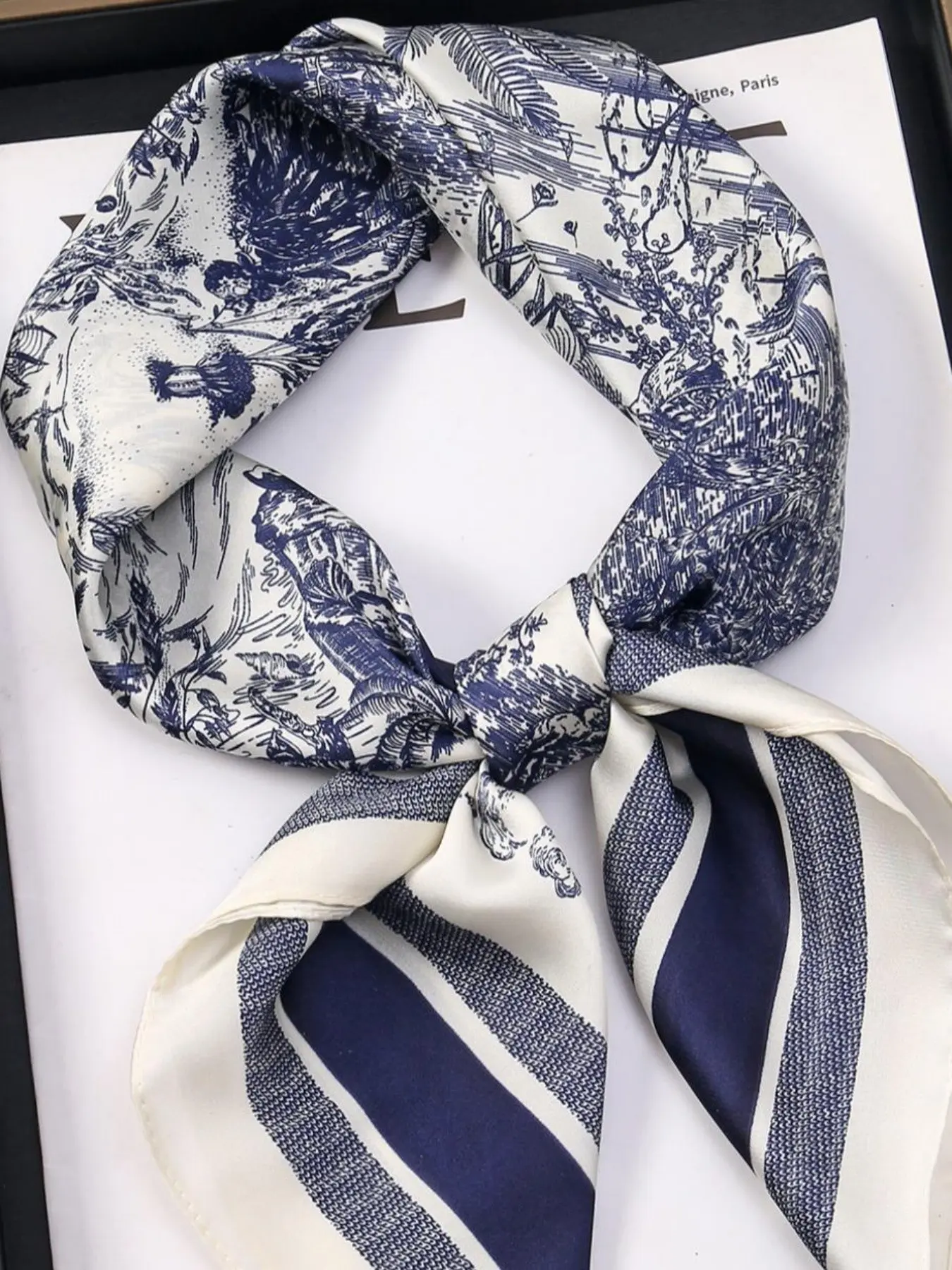 Women's Elegant Silk-Like Bandana - 27-Inch Chinese Ink Painting Print Square Decorative Scarf, Versatile for Neck/Head/Bag Decoration, 4-Season Accessory