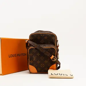 Pre-owned Louis Vuitton pvc Shoulder Bags Monogram Amazon Crossbody Bag BGP206924