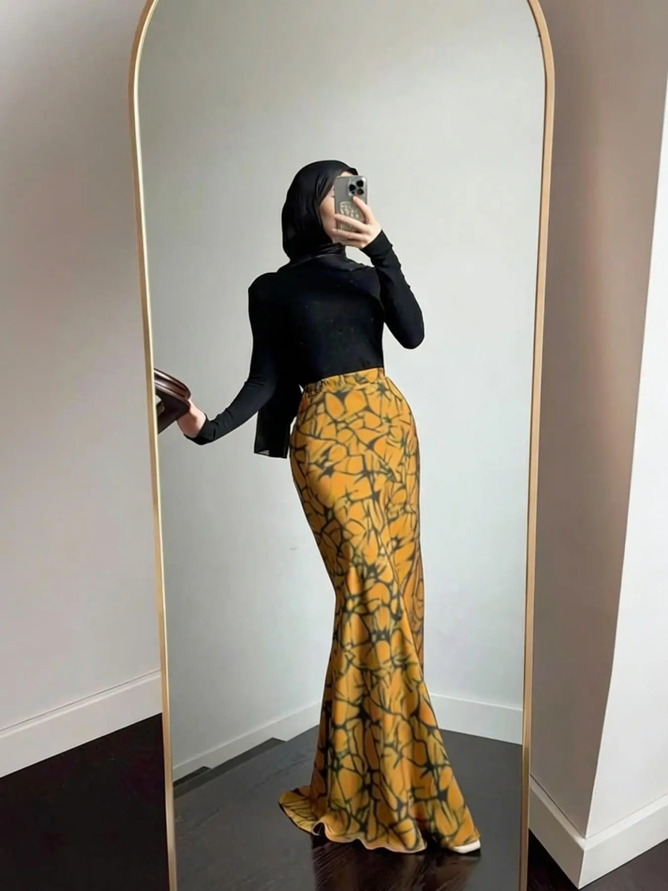 Elegant Women's Printed Mermaid Dress Two-Piece Set, Matching Sets For Muslim, Muslim Style Long Sleeve Top and Skirt, Fashionable Ladies' Clothing, Islamic Clothing Set