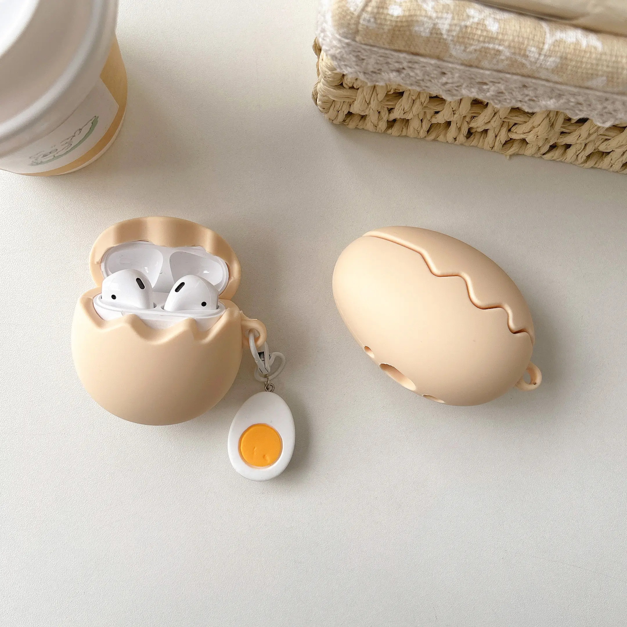 1 egg shaped earphone case,Cute wireless Bluetooth Audio earphone case, drop resistant, durable, stylish and protection accessory, suitable for AirPods pro3/1/2/4/pro/pro2(Different models may have different shapes) Earbuds