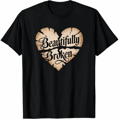 "Beautiful Broken" Heart Print,Lady's Short-Sleeve Round Neck 100% Cotton Casual Printed T-Shirt, Regular Length,  2026 Spring-Summer Fashion, Ideal for Daily Wear & Back to School Outfits，Plus Size，Graphic T-Shirt，Party wear，Vintage