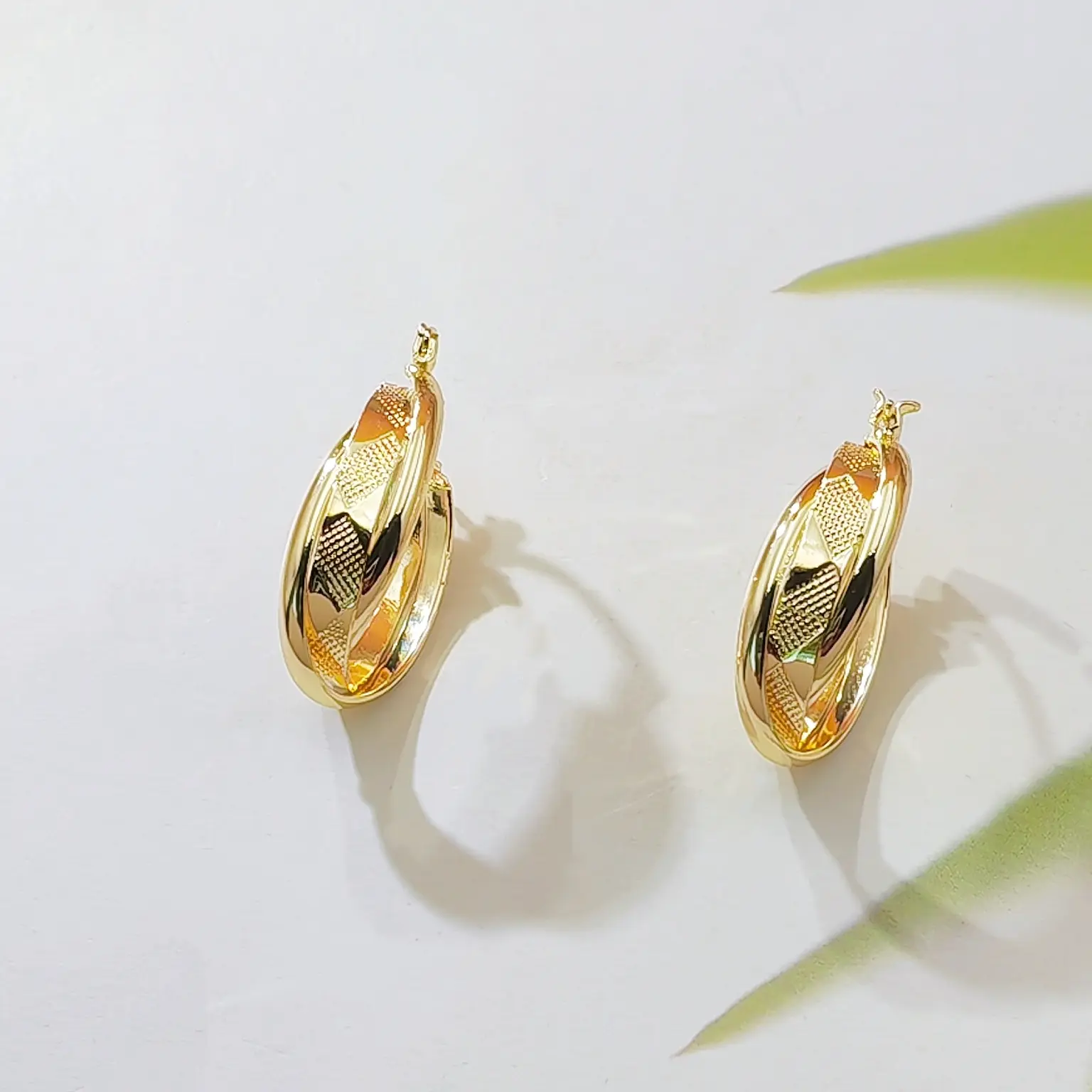 Double Layer Twisted Gold Hoop Earrings, Interlocked Huggie Hoops with Faceted Texture, Bold Statement Earrings for Daily & Party Wear, Lightweight & Comfortable