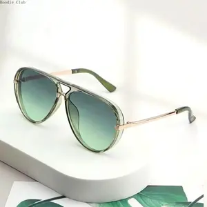 Women’s Ombre Tinted Aviator Sunglasses Trendy Fashion Eyewear Lightweight Durable Vintage Style Shades UV Protection for Outdoor Travel Beach Street Style Everyday Wear Sunglasses