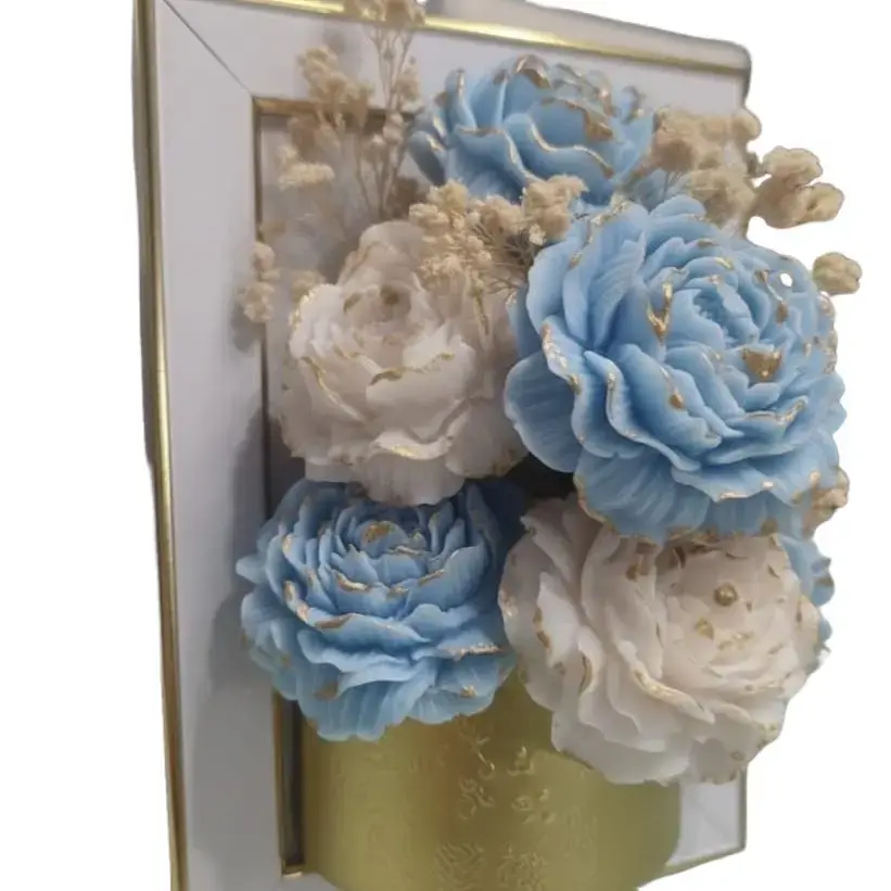 ROSES FRAME HANDMADE CANDLE Romance Gift