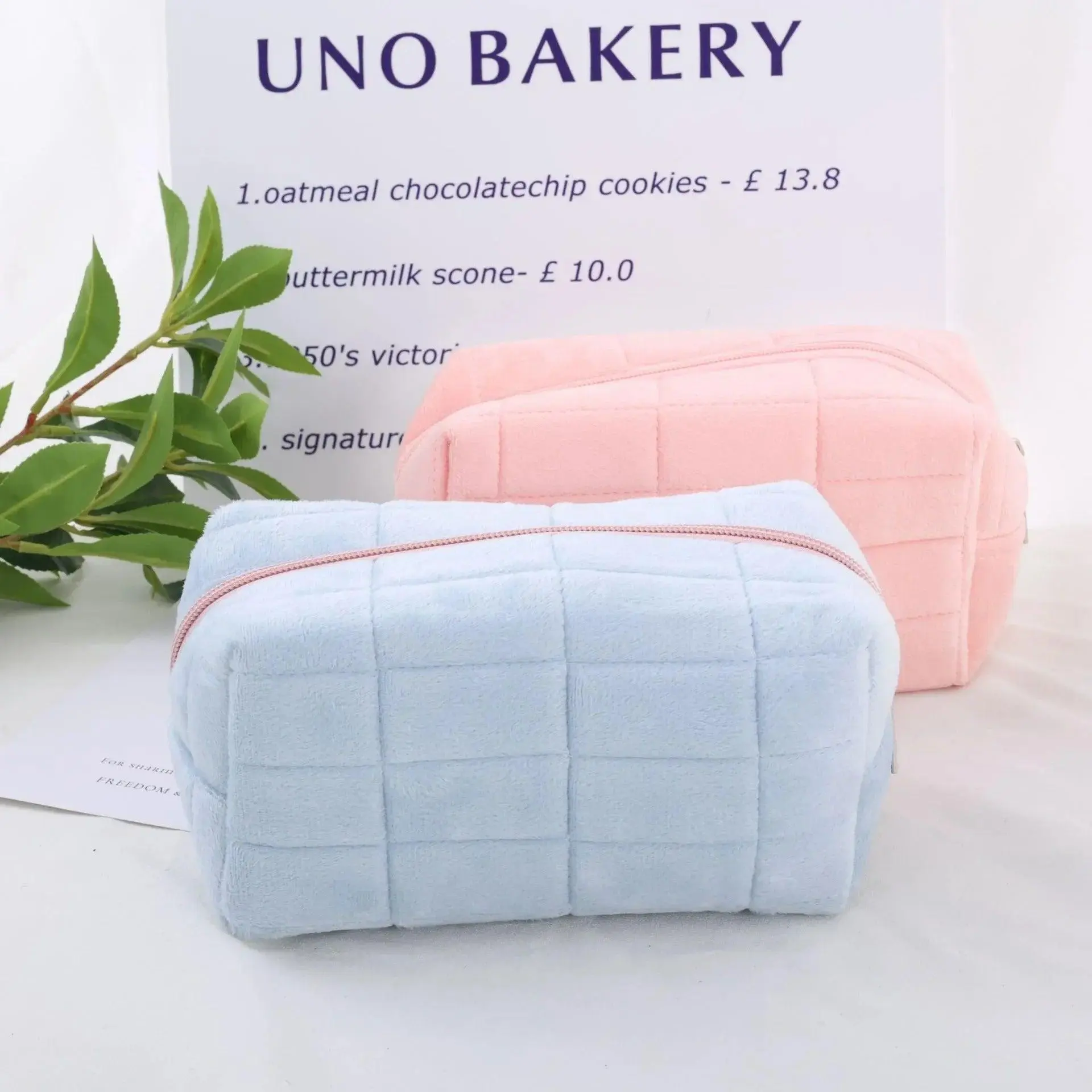 Plush Pillow Makeup Bag & Pencil Case – 21cm Lightweight Blend Durable Pastel Pastel Pink Smooth Storage Foundation