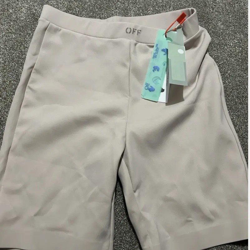Off-White High Rise Active Sleek Biker Shorts with Block-Letter Logo, Nude, 38IT, 22 in, Casual Sport & Outdoor Wear, 22 Inches, Elastic Waist, Fitted, Mid-Weight Stretch, Plain, Smooth Mid-Weight Stretch Fabric, Athletic Shorts, Aesthetic, Unisex